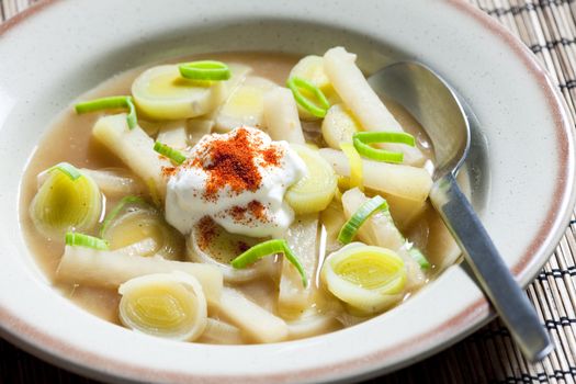 leek soup with kohlrabi