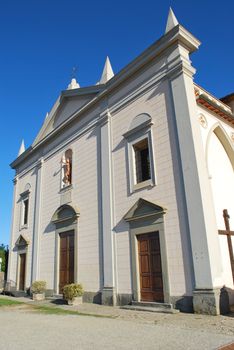 This is a famous l church in Tuscan country, called Pieve of San Giovanni Battista, in Cigoli, near Pisa and Florence