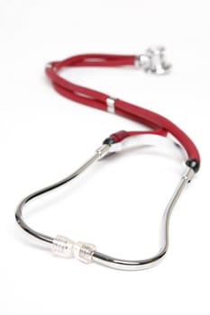 The most widely used stethoscope in the healthcare industry, the sprague stethoscope has a threaded chestpiece which allows the use of 5 interchangeable chestpiece fittings.