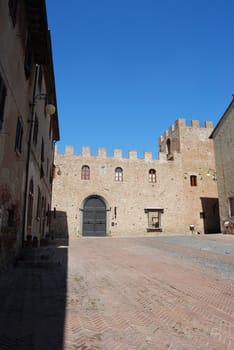 The medieval burg of Certaldo Alto, near Florence, is a beautiful example of the medieval italian architecure 