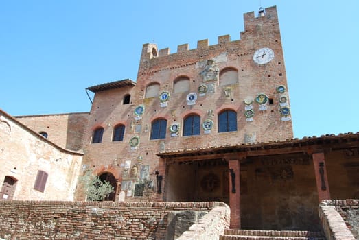 The medieval burg of Certaldo Alto, near Florence, is a beautiful example of the medieval italian architecure 