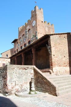 The medieval burg of Certaldo Alto, near Florence, is a beautiful example of the medieval italian architecure 