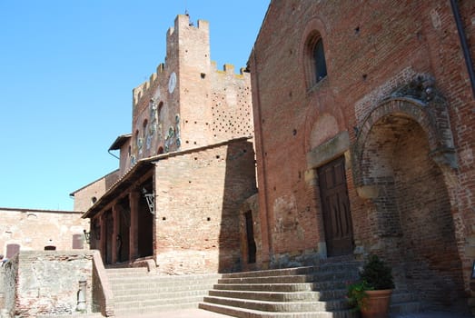 The medieval burg of Certaldo Alto, near Florence, is a beautiful example of the medieval italian architecure 