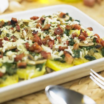 baked potatoes with spinach, mushroom, bacon and blue cheese