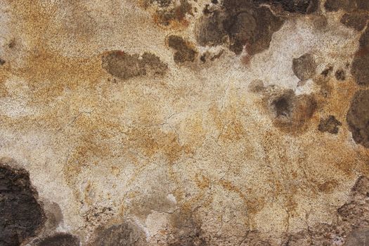 Detail of the old and cracked paster