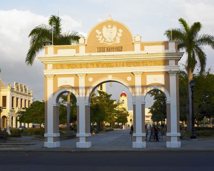 Arch of Triumph, Parque Jos� Marti, Cienfuegos, Cuba