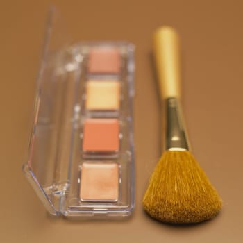 eye shadows with brush
