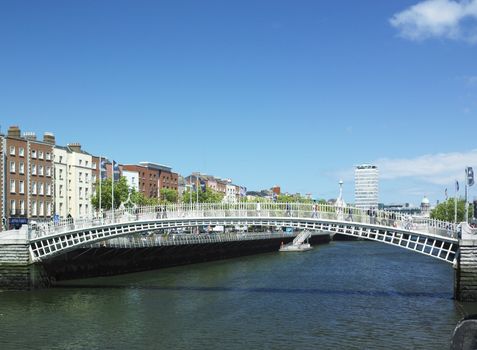 Ha�penny Bridge, Dublin, Ireland