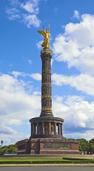 A photography of a famous column in Berlin Germany