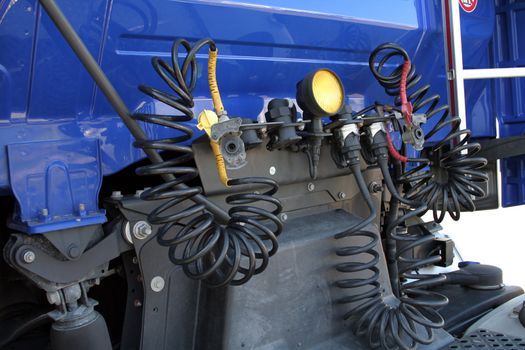 air cables on the backside of the drivers cab