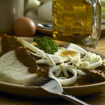beef goulash with egg