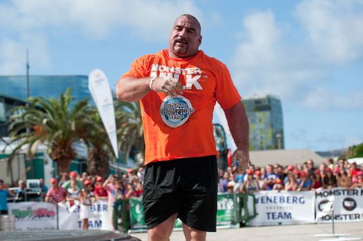 CANARY ISLANDS - SEPTEMBER 03: Ervin Katona from Serbia highest score during Strongman Champions League in Las Palmas September 03, 2011 in Canary Islands, Spain