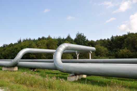 The industrial pipeline for hot water and heat