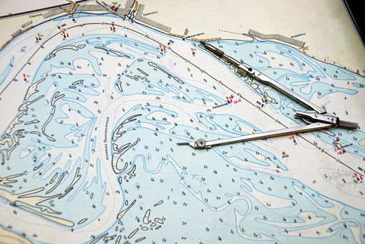 Navigation (Pilotage) map and compass measurement