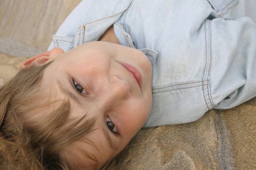 Child wonders at the universe