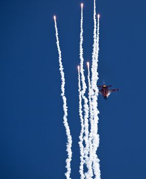 F16 of the RNLAF Demoteam flied by Capt. Ralph (Sheik) Aarts releasing flares during the Malta International Airshow 26th September 2009