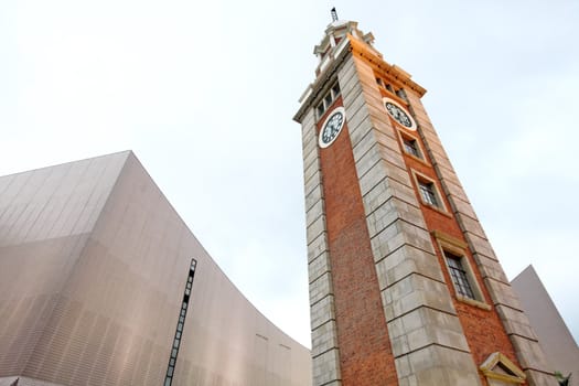 clock tower in hong kong 