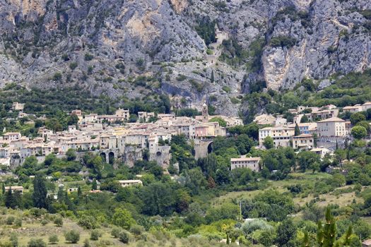 Moustiers-Ste-Marie, Alpes de Haute Provence