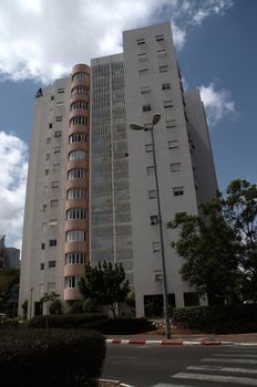 The modern multistory living houses .