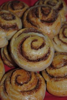 baked cinnamon buns