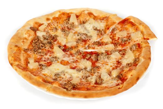 Hawaiian pizza with roasted chicken, pineapple, garlic and mozzarella cheese