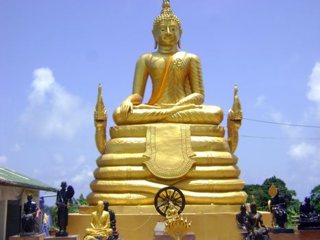 A huge golden statue of Lord Buddha in Thailand.