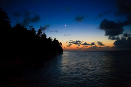 Maldivian Sunset image with nice color