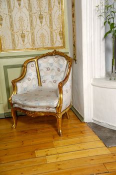 Elegant armchair