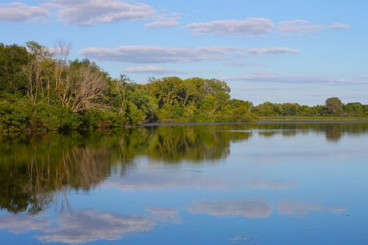 View of Pierce Lake at Rock Cut State Park in northern Illinois.