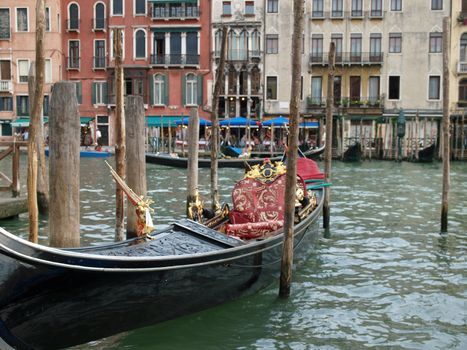 Venice - Parking gondolas nearby Rialto Bridge