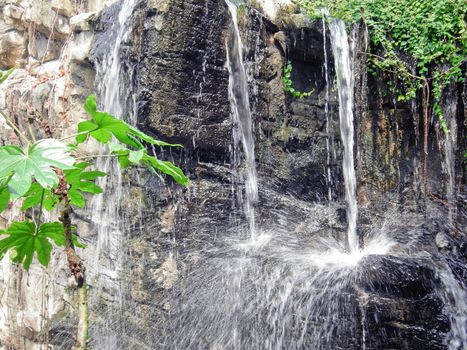 Waterfall cascade