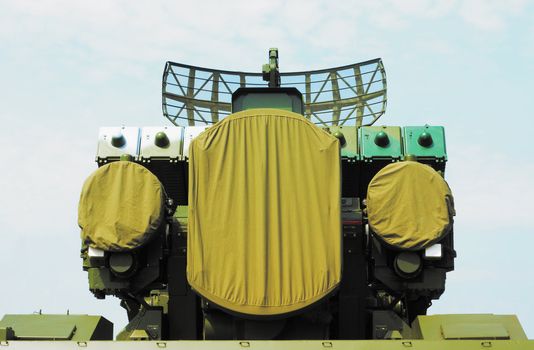 Self-propelled  complex with radars and missile containers