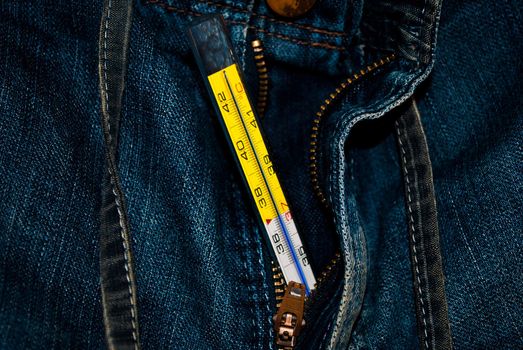 Jeans Crotch measurement with thermometer