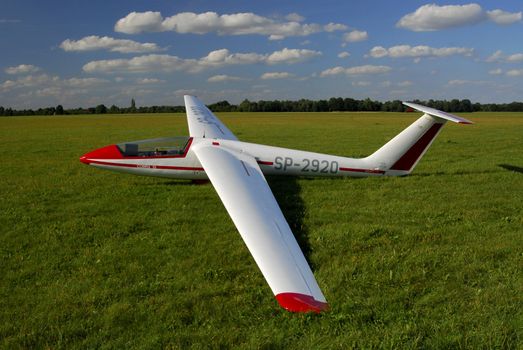 pretty glider on runaway after good landing