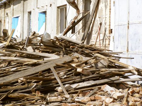 house being demolished after calamity