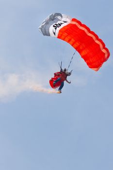 VLAARDINGEN - MAY 05: On Liberation Day parachutists demonstrate jumping from airplane, August 05, 2011, Vlaardingen, the Netherlands

