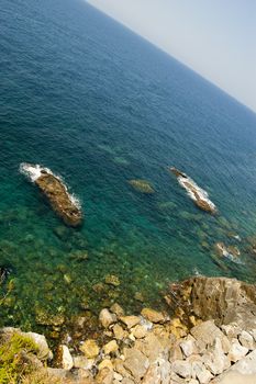 Many rock inside the sea in a bay