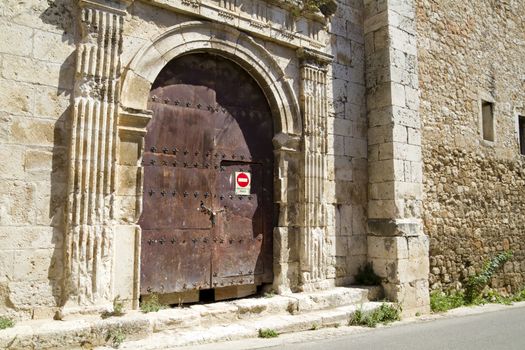 Church of San Miguel, Romanesque transition, thirteenth century. Brihuega, spain