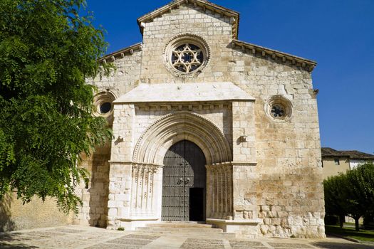 Church of San Felipe, built in the S. XIII transitional Romanesque to Gothic. Brihuega, Spain