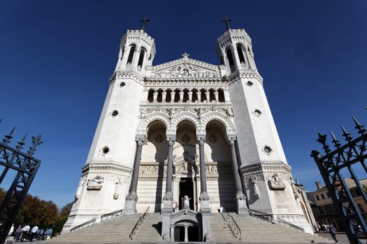front of lyon Cathedral and blue sky 