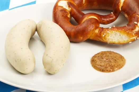 bavarian veal sausages with pretzel and sweet mustard
