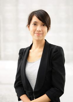 young asian business woman