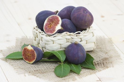fresh figs
