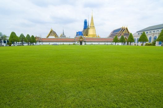 this picture is grand palace,Bangkok Thailand