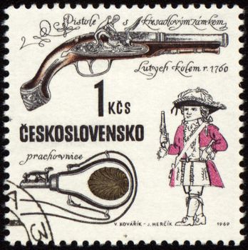 CZECHOSLOVAKIA - CIRCA 1969: stamp printed in Czechoslovakia shows ancient pistol, series, circa 1969