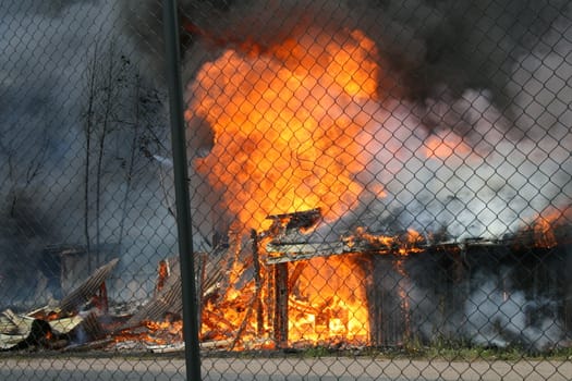 18 mai 2008. Fire at Teisen (Oslo)