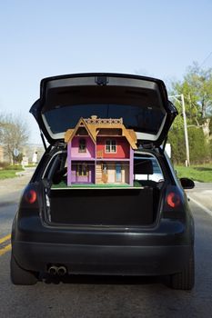 Foreclosure - little house in the car. 