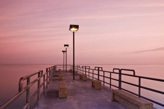 Pier in Edgewood Park - sunrise time