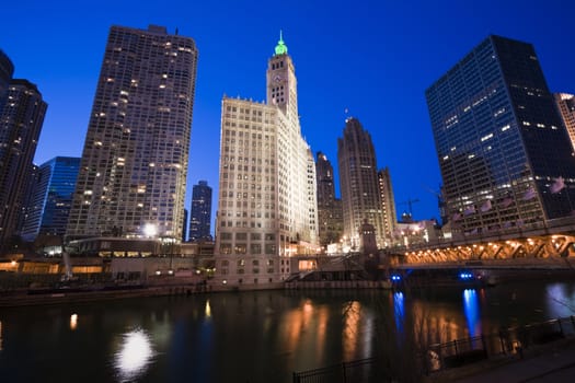 Wrigley Building by Chicago River.