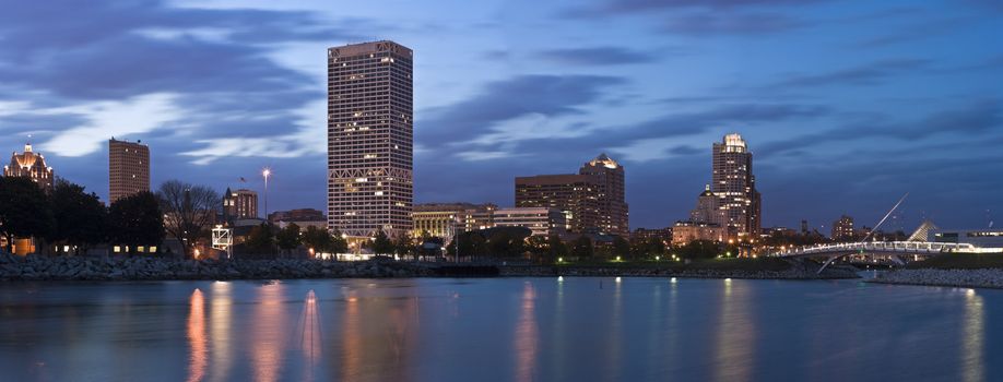 Evening Panorama of Milwaukee - XXXL